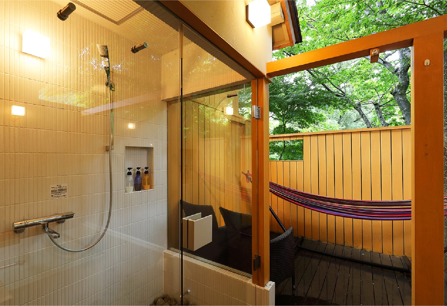 露天風呂付客室 SUITE KAEDE