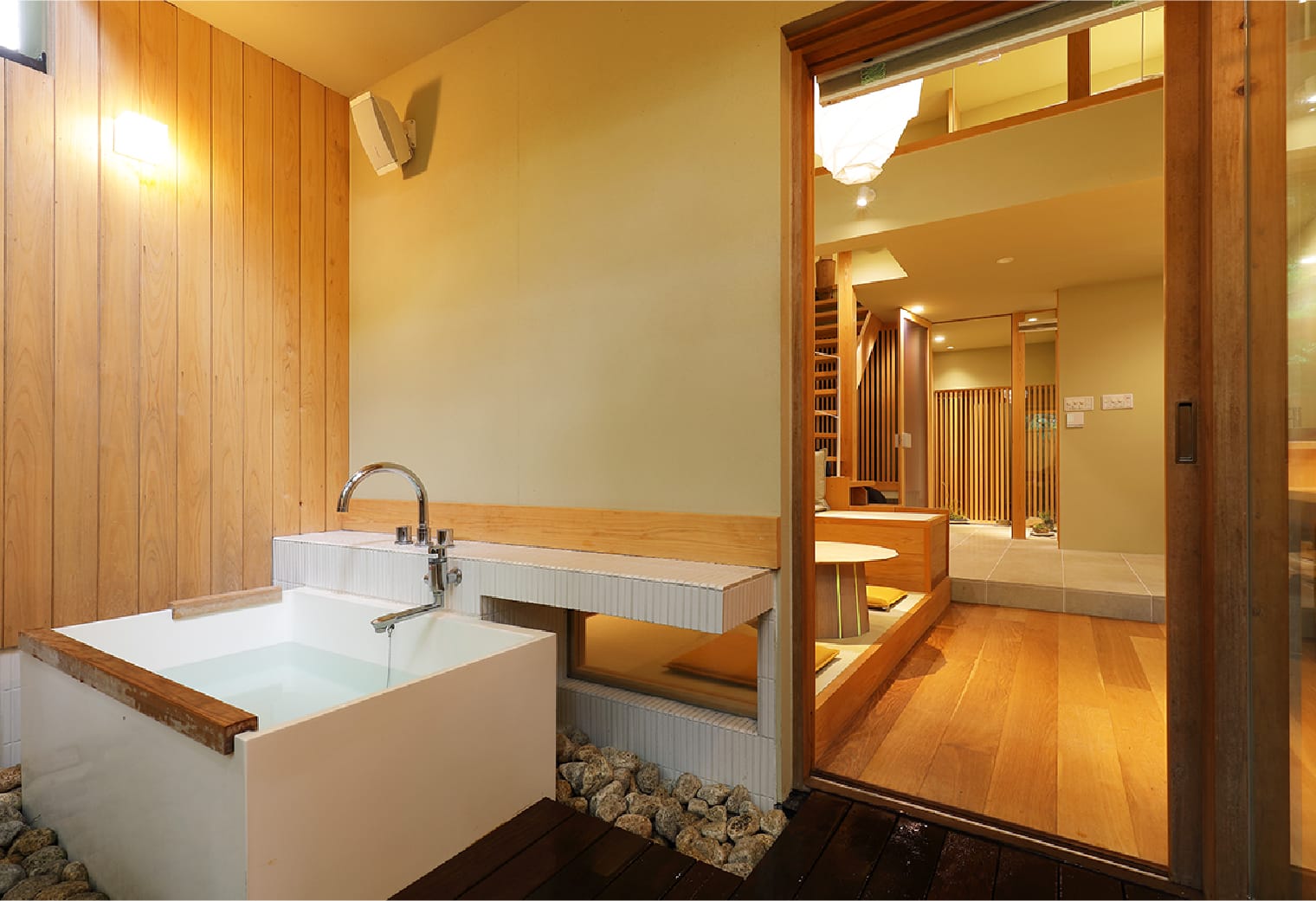 露天風呂付客室 SUITE KAEDE